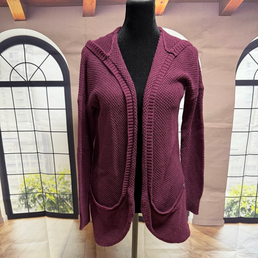 American Eagle Outfitters Maroon Hooded Cardigan